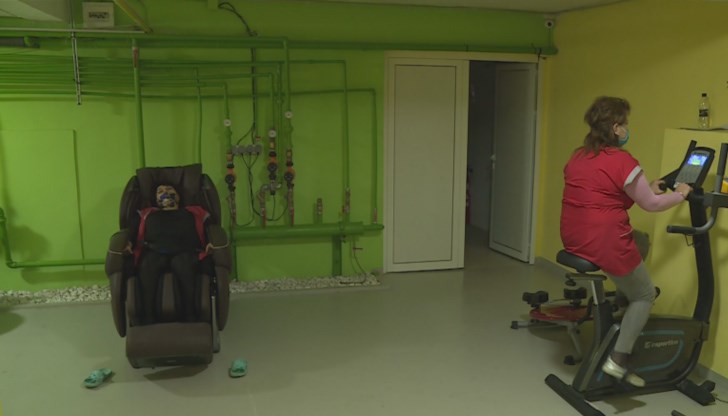 Над 10 000 шивачки са загубили работата си през последните две години