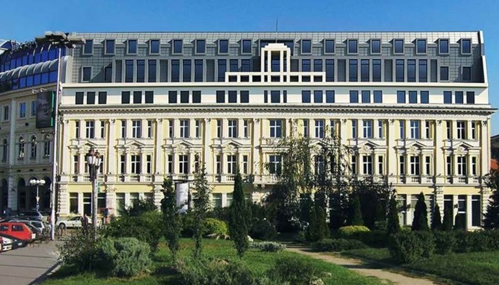 Създадената ситуация на публичен конфликт между ръководството и акционера е безпрецедентна в досегашната надзорна практика на БНБ