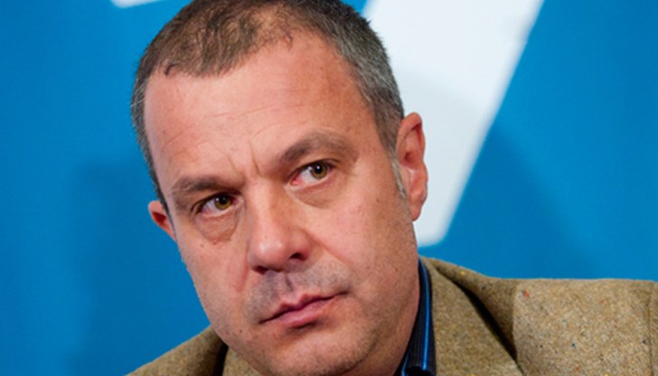 Авторите на откритото писмо са все журналисти, които бяха принудени да напуснат БНТ