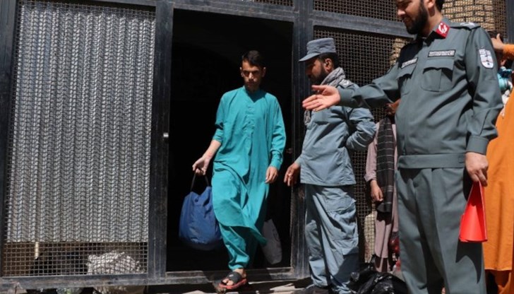 Жестът е по случай шиитски празник