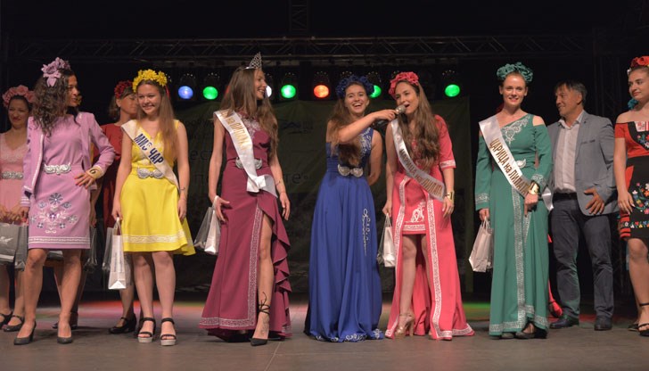 Фестивалът ”Сцена под липите” събра ентусиасти от цялата страна