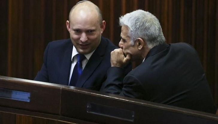 Новата коалиция ще бъде съставена от осем партии Новата коалиция ще бъде съставена от осем партии