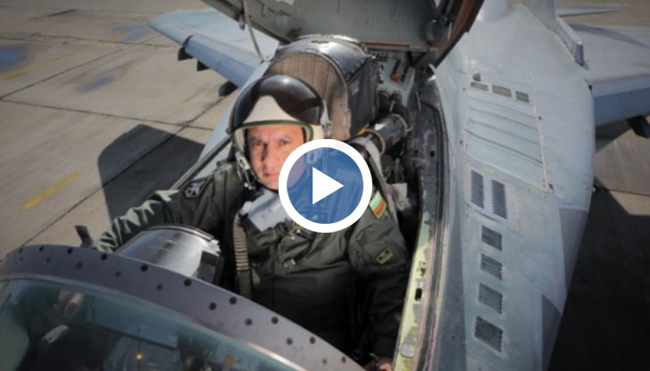 В никакъв случай няма пилотска грешка при падналия МиГ-29, обяви военният министър