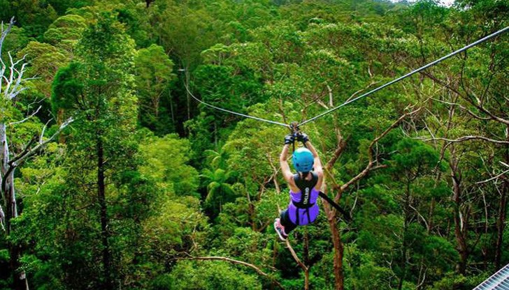 Приключенският туризъм е свързан с природата, със спортно-туристическа дейност и културно преживяване