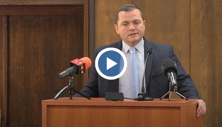 На ремонтираният булевард "България" направихме нещо, което не е правено до сега, заяви кметът на Община Русе