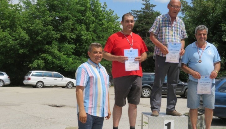 Атрактивният спорт отново събра участници от цялата страна и съмишлениците им на русенските езера