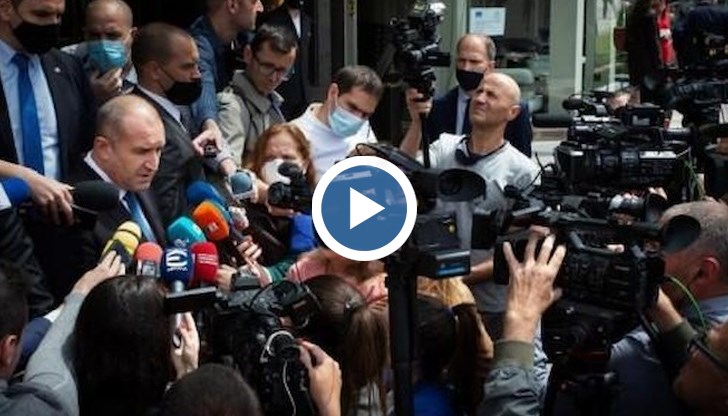 Румен Радев припомни, че в Конституцията много ясно е заложено, че не може да се създават партии на етническа и верска основа