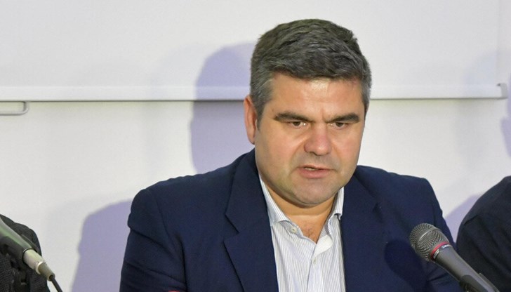 Той е бил разследван от месеци заради контакти с Божков Той е бил разследван от месеци заради контакти с Божков