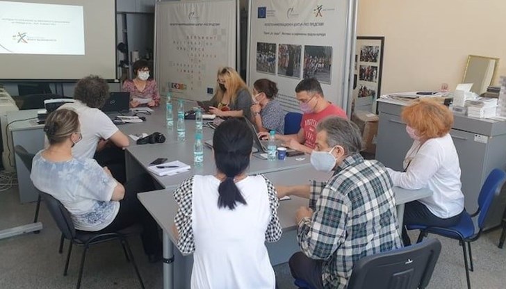 Над 412 000 000 са безвъзмездна финансова помощ Над 412 000 000 са безвъзмездна финансова помощ