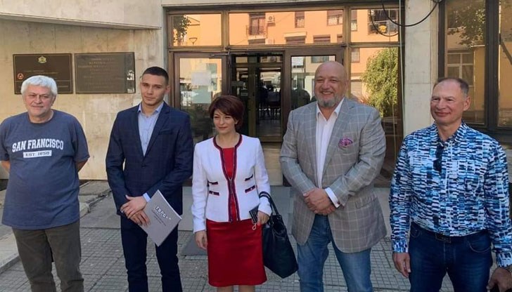 Кандидат - депутатката влезе на мястото на Алисе Муртезова Кандидат - депутатката влезе на мястото на Алисе Муртезова