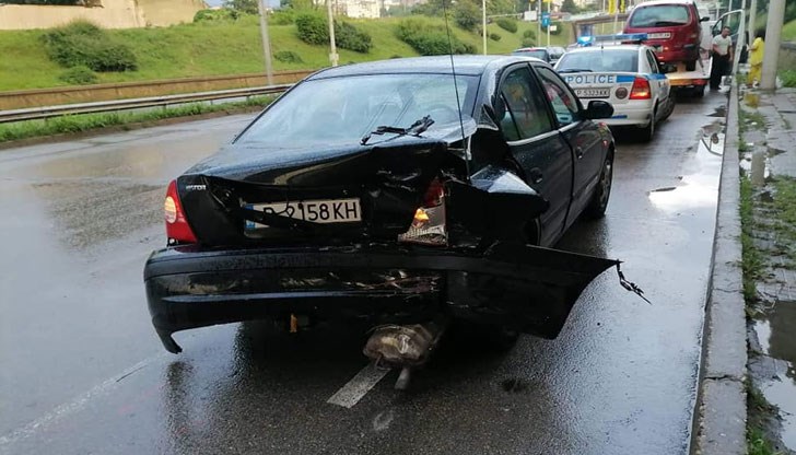 54-годишна шофьорка се е натресла в задницата на "Хюндай“