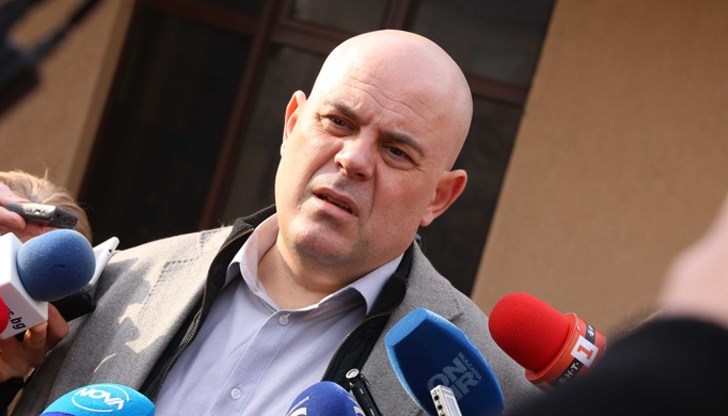 Сега ще е страшно любопитно как Гешев ще разследва Пеевски и Боко Сега ще е страшно любопитно как Гешев ще разследва Пеевски и Боко