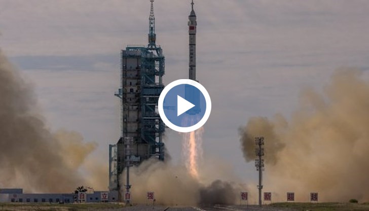 Стартът беше извършен при ясно време и почти идеална видимост в космическия център на края на пустинята Гоби