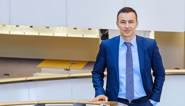 По думите му още през зимата членове на комисията са изявили желание да посетят България