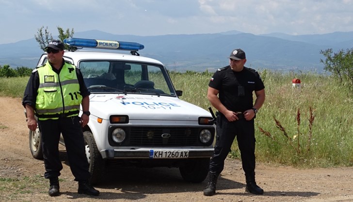 Започва специализирана полицейска операция за охрана на черешовата продукция