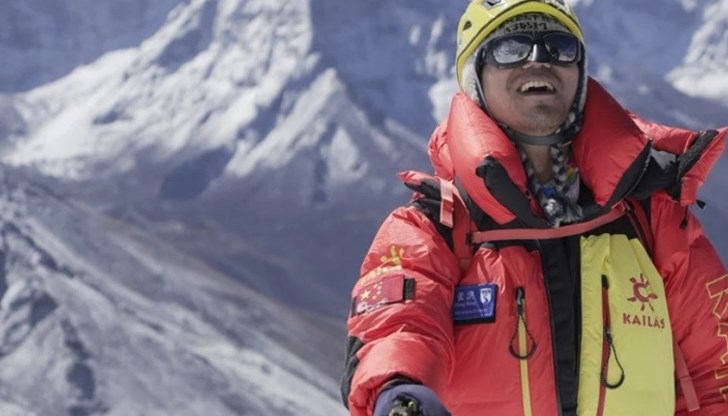 Китаецът Джан Хонг планира да покори най-високите планини на всички седем континента, както и да отиде до Южния и Северния полюс