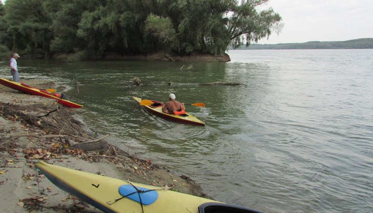 Дунавски тур с каяци, почистване на брега и семеен приключенски туризъм очакват русенци