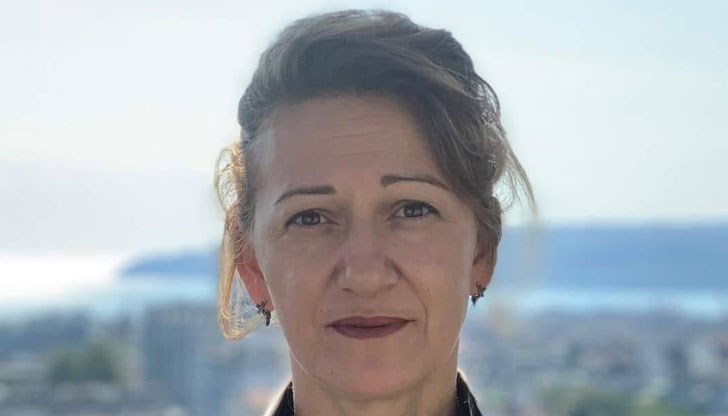 Хайде да спасим България, а после да почиваме! Хайде да спасим България, а после да почиваме!