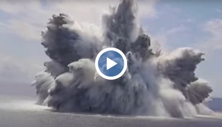 18-тонен експлозив е детониран в близост до самолетоносача "Джералд Форд"