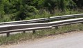 72-годишен шофьор се блъсна в мантинела на пътя край Бяла