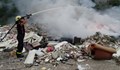 Пожар в незаконно сметище за малко не подпали борова гора в Русе