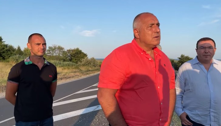 Наскоро той отправи лични нападки под адрес на вътрешния министър Рашков, използвайки изключително груб, вулгарен език