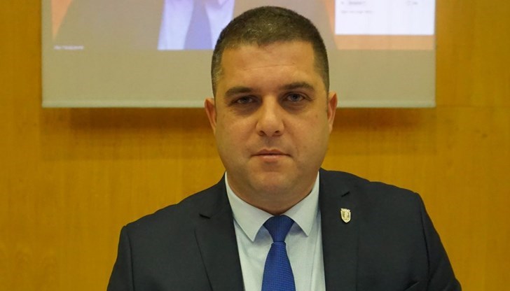 Дигитализиран е архивът от хартиени документи Дигитализиран е архивът от хартиени документи