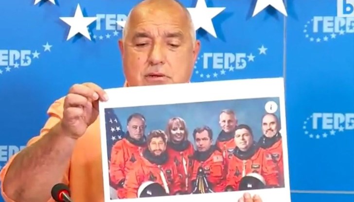 А всъщност нещата са толкова жалки... А всъщност нещата са толкова жалки...