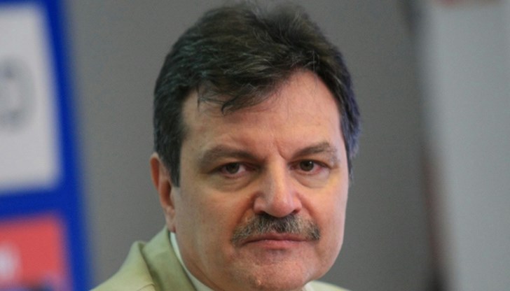 Фините прахови частици с размер под 2,5 микрона са толкова дребни, че те достигат до алвеолите Фините прахови частици с размер под 2,5 микрона са толкова дребни, че те достигат до алвеолите