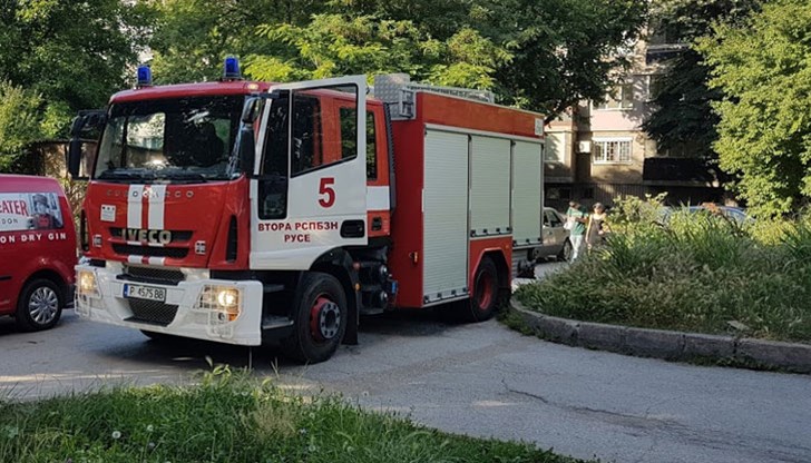 През изминалото денонощие екипите на пожарната са реагирали на 10 сигнала за инциденти и произшествия През изминалото денонощие екипите на пожарната са реагирали на 10 сигнала за инциденти и произшествия