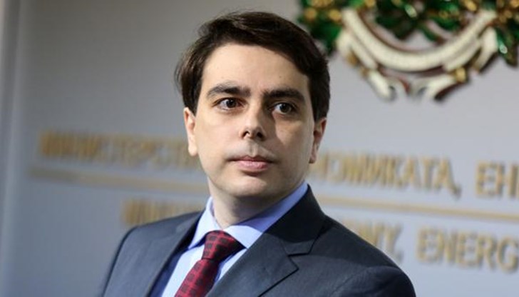 Тошко Йорданов: Не сме имали никакви проблеми с министъра на икономиката Кирил Петков, нито с Денков
