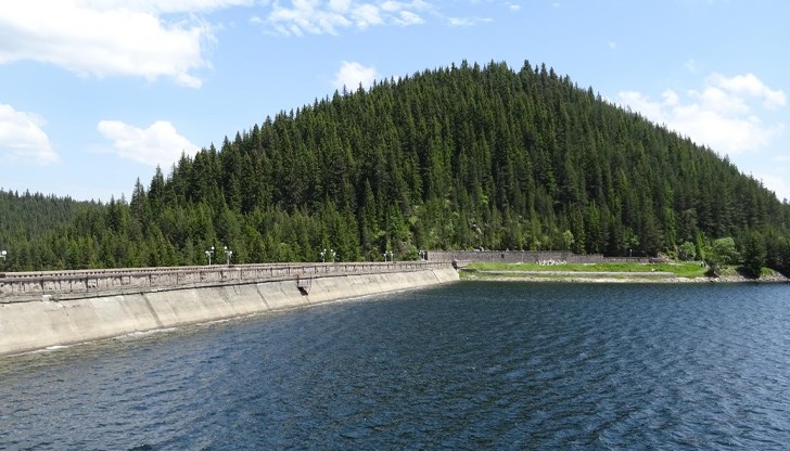 Търсят тялото му в яз. Голям Беглик