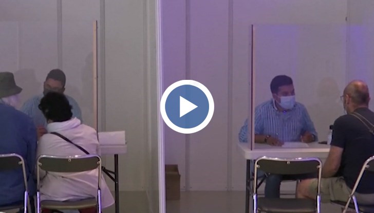 У нас няма изгледи ваксината срещу коронавирус да стане задължителна, защото държавата не може да обезпечи процеса