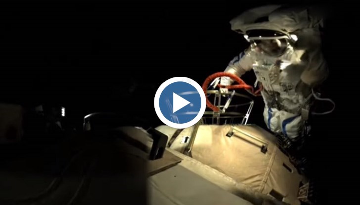 Еха, тук навън е така хубаво, казва единият