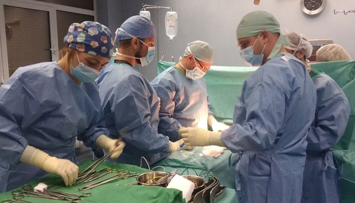 Двама мъже получиха шанс за „нов“ бъбрек в УМБАЛ „Александровска“