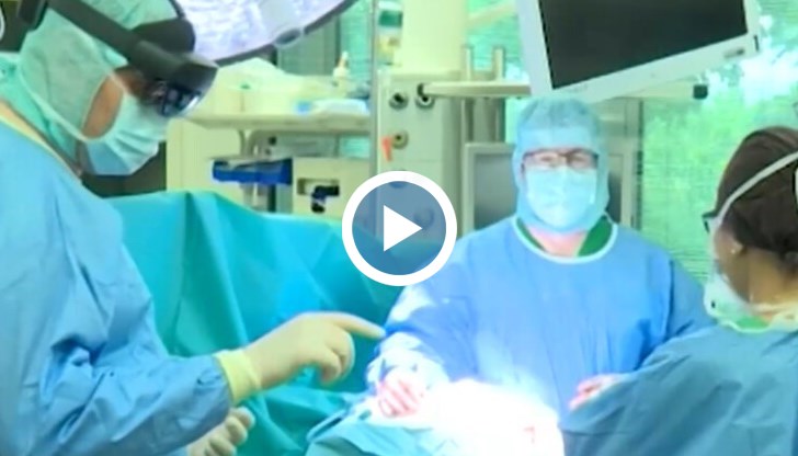 Софтуерът може да подравнява изображението с точност до милиметри и да навигира лекаря за детайлите на операцията