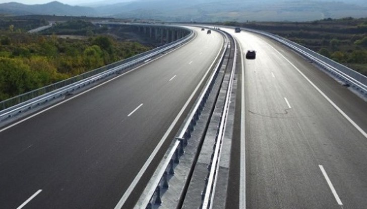 В събота и неделя шофьорите по АМ "Хемус" да карат с повишено внимание, предупредиха от АПИ