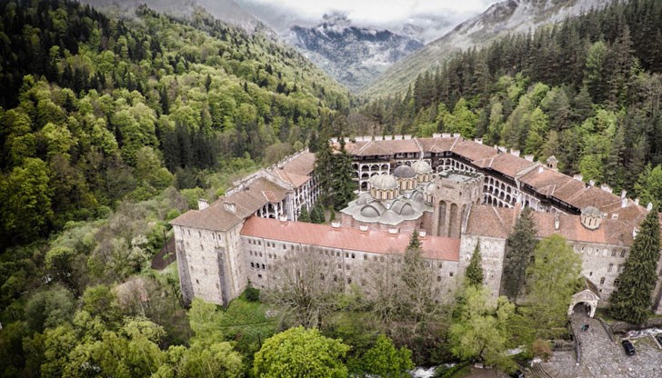 За спазването на тази забрана следят гардовете на частна фирма