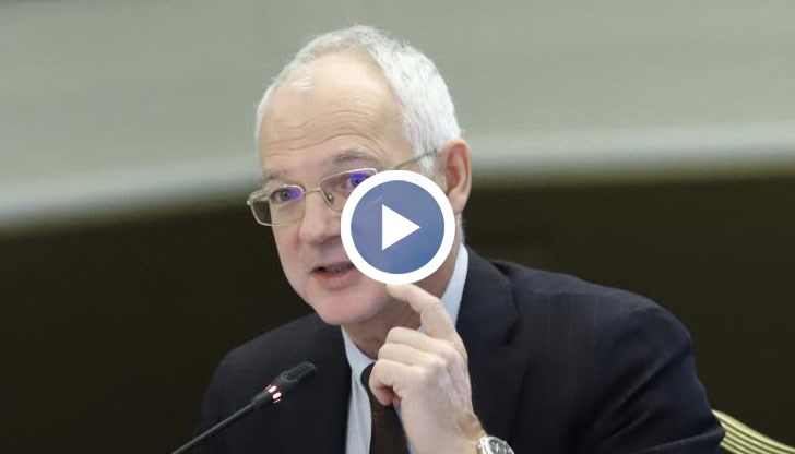 Ако това се случи, електроенергията ще поскъпне, предупреди той