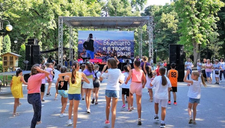 Инициативата е част от кампанията „Влез в мрежата“