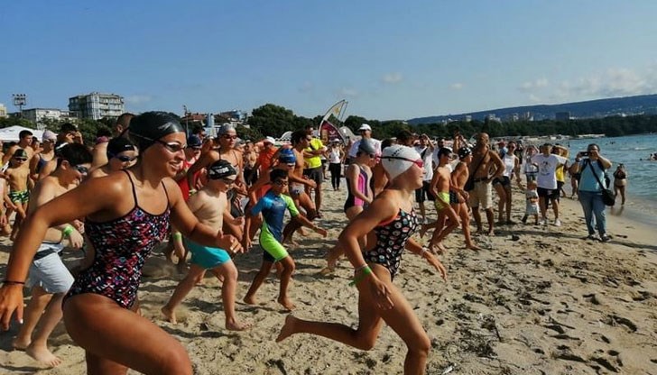 Невероятен коктейл от емоции на плувния празник