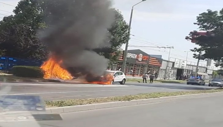 Не е ясно дали има пострадали хора от автомобила