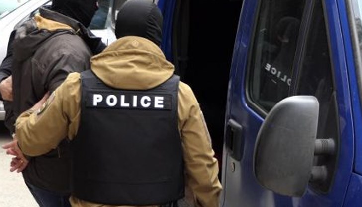 Ако бъдат признати за виновни, тримата могат да получат наказания „лишаване от свобода“ за срок от 15 до 20 години, доживотен затвор или доживотен затвор без замяна Ако бъдат признати за виновни, тримата могат да получат наказания „лишаване от свобода“ за срок от 15 до 20 години, доживотен затвор или доживотен затвор без замяна