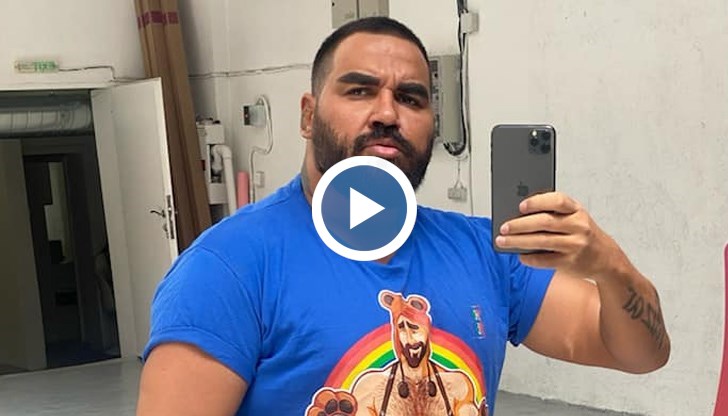 Фолк певецът Азис стана тема на дипломна работа в УНСС