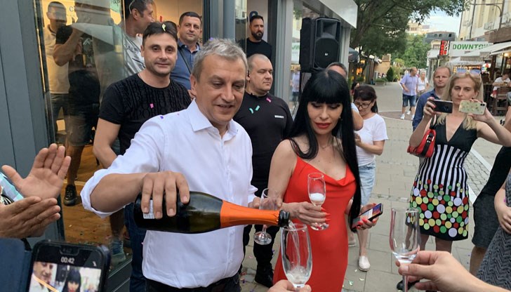 Кандидатът на "Има такъв народ" спечели балотажа срещу подкрепения от БСП Румен Томов