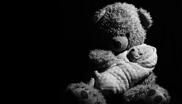 Блъснатото 8-годишно момиченце е издъхнало в болница Блъснатото 8-годишно момиченце е издъхнало в болница