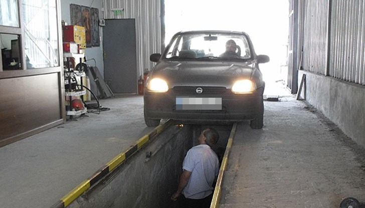 Влязоха в сила изискванията за поставяне на екостикери на колите