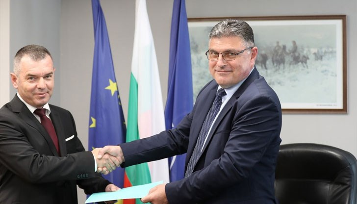 Генералът благодари за оказаните му доверие и подкрепа Генералът благодари за оказаните му доверие и подкрепа