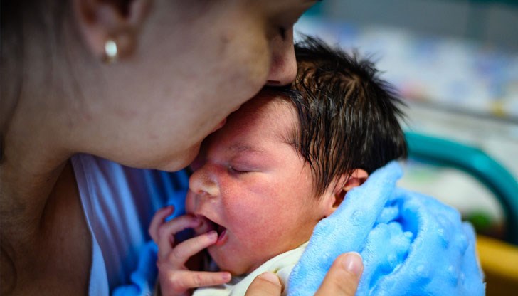 13 здрави бебета са родени на 27 юли