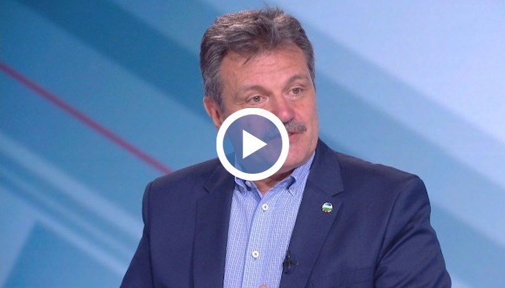 Засега да не се бърза с имунизацията на децата, посъветва д-р Сичидчиев